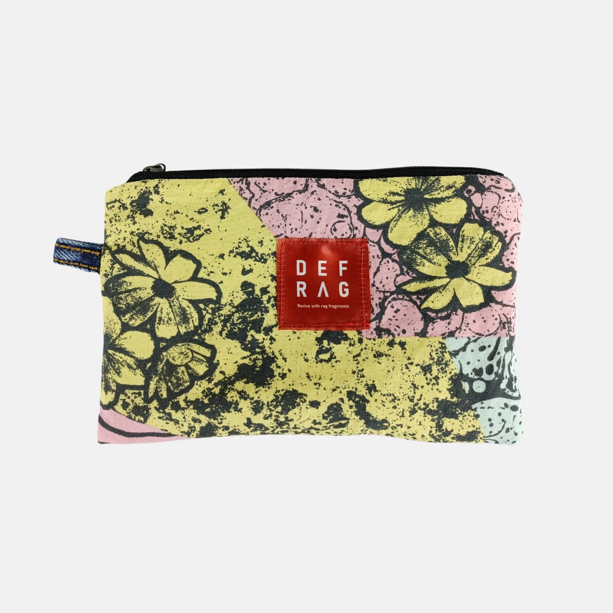 DEFRAG 古着総柄シャツ・リメイクポーチ(一点物フラットポーチ/アップサイクル)