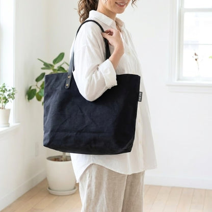 撥水加工：オトナの”育てる帆布”裏ネコトート
